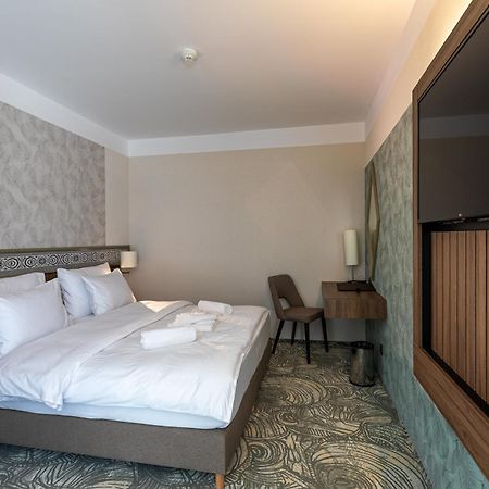 Hotel Crystal Wellness & Spa Superior Sovata Exterior foto