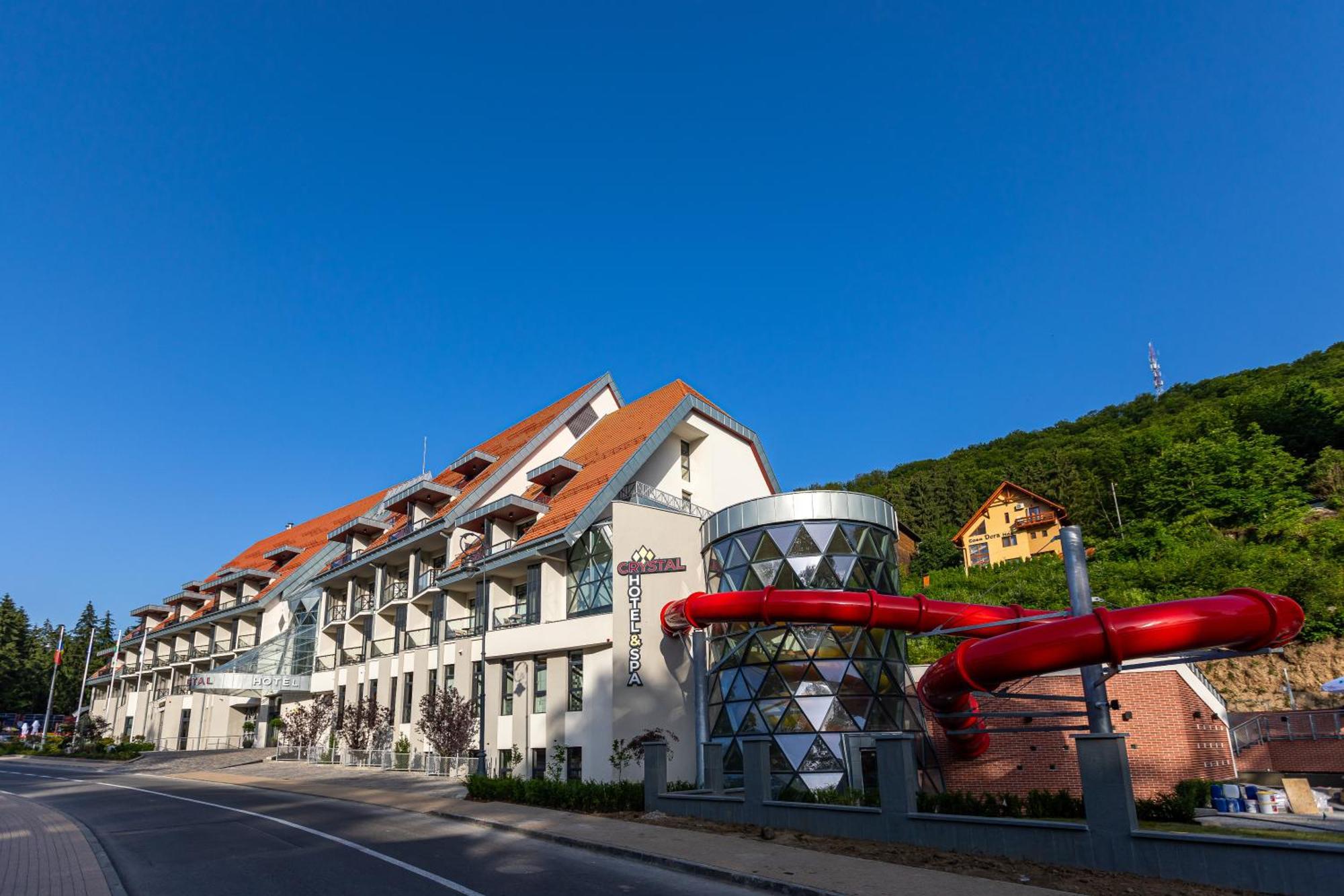 Hotel Crystal Wellness & Spa Superior Sovata Exterior foto