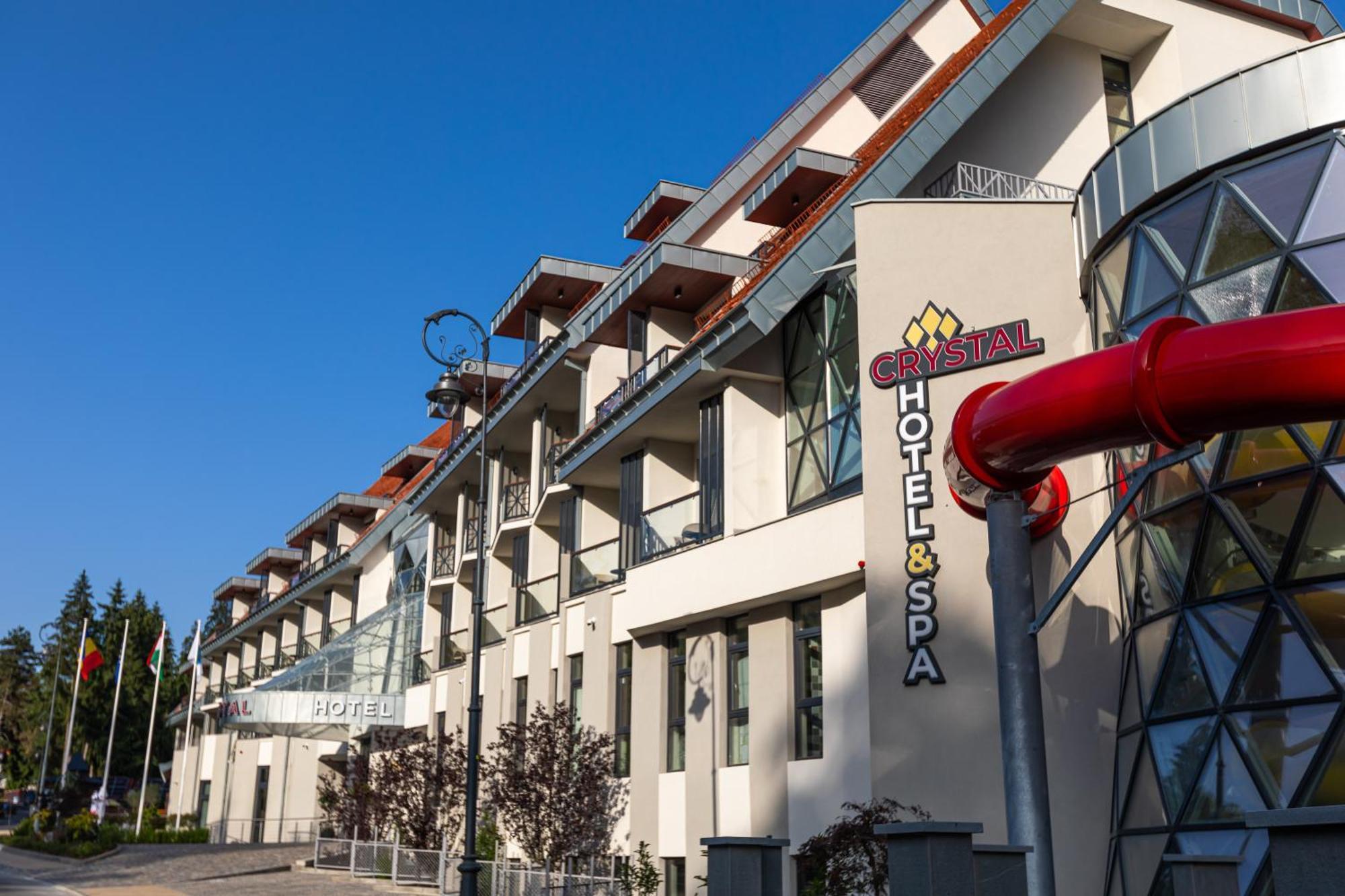 Hotel Crystal Wellness & Spa Superior Sovata Exterior foto